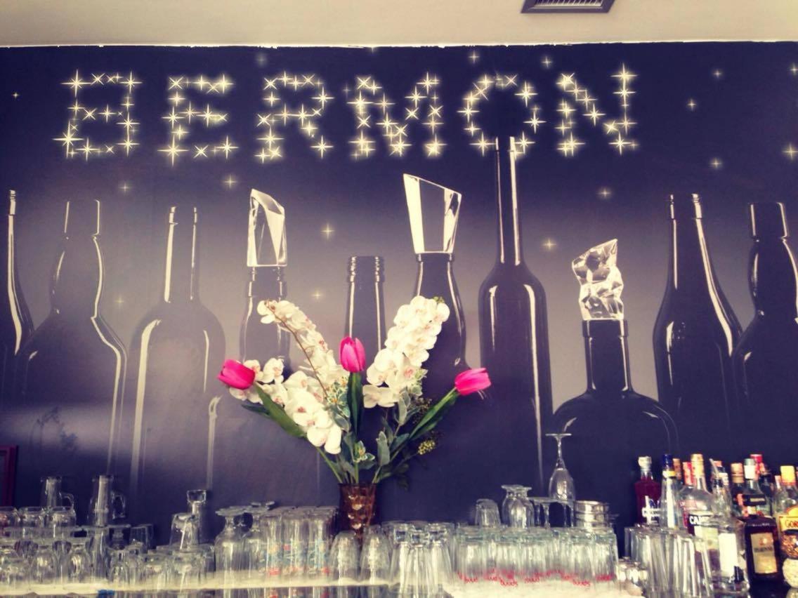 Hotel Bermon Tirana Esterno foto